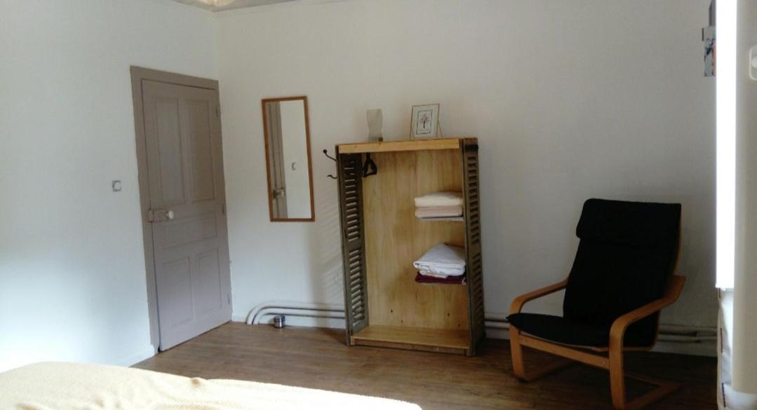 Maison De Village Goutrens Bagian luar foto